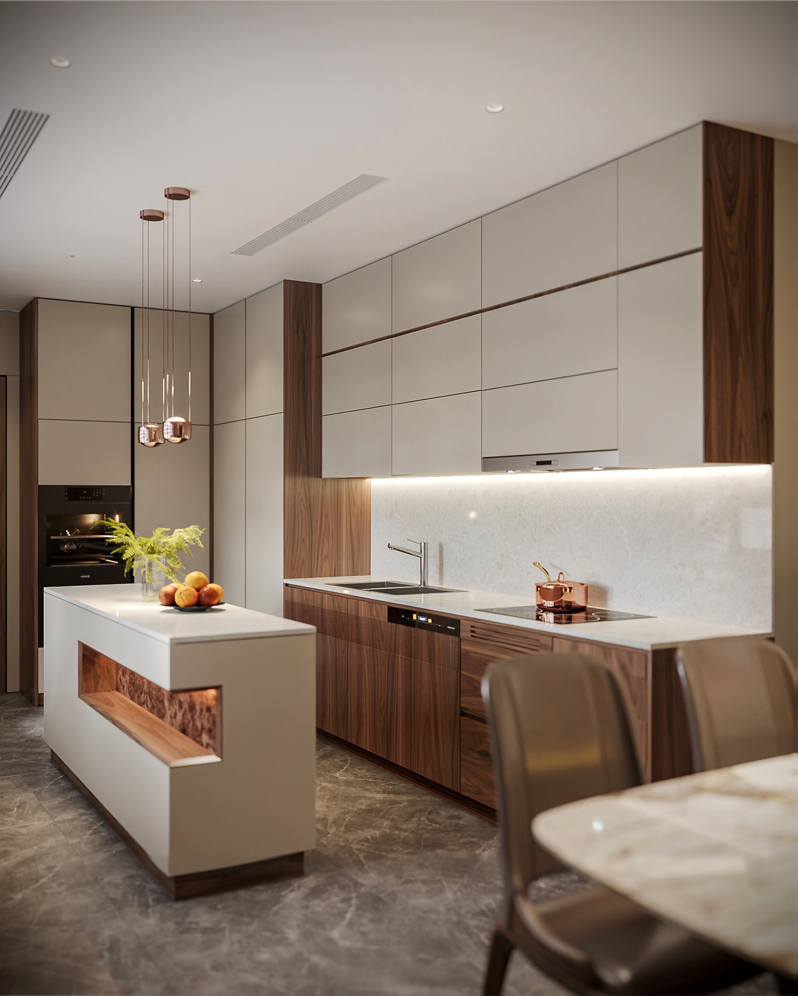 Tủ bếp chữ I kịch trần, tủ treo acrylic trắng phẳng không tay nắm, tủ dưới MDF vân gỗ nâu, đảo bếp song song ốp gỗ – đá trắng, hút mùi và máy rửa bát âm tủ